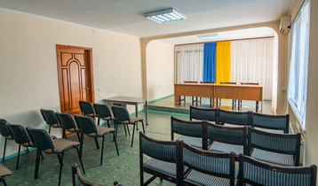 The conference hall for 10  seats